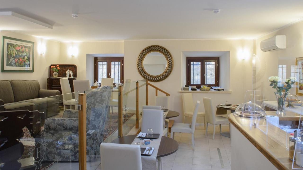 Flora Hotel Τόντι Εξωτερικό φωτογραφία
